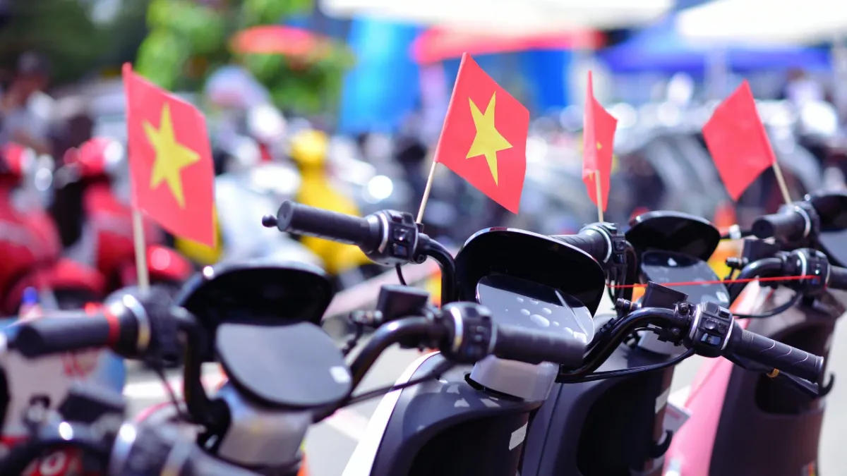 Motorbikes in Vietnam - Essential Need To Know for Foreigners