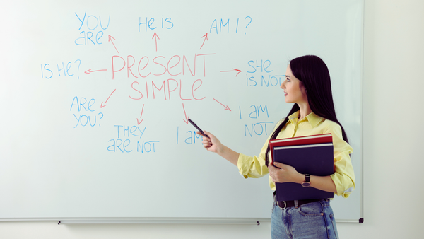 Teaching English in Thailand vs Vietnam - Complete Breakdown.